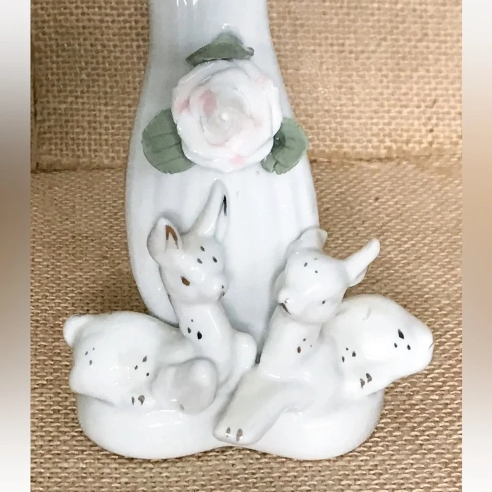 Vintage Speckled Deer Floral Ribbed Bud Vase White Woodland Cottage Granny Core